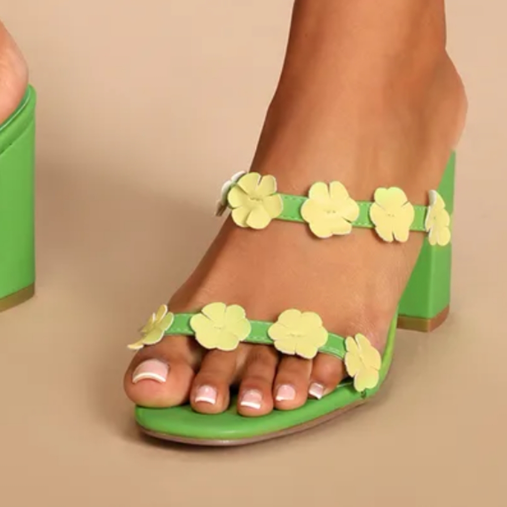 Green Block Heel Daisy Sandal
